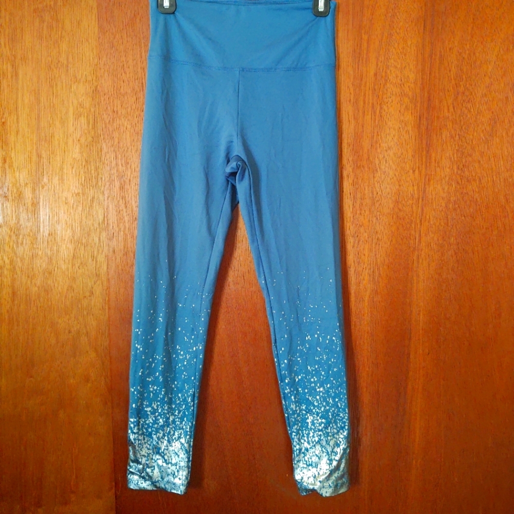 Beautiful blue fitness leggings
